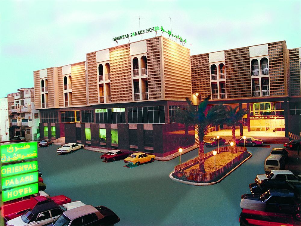 Oriental Palace Hotel Manama Exteriör bild